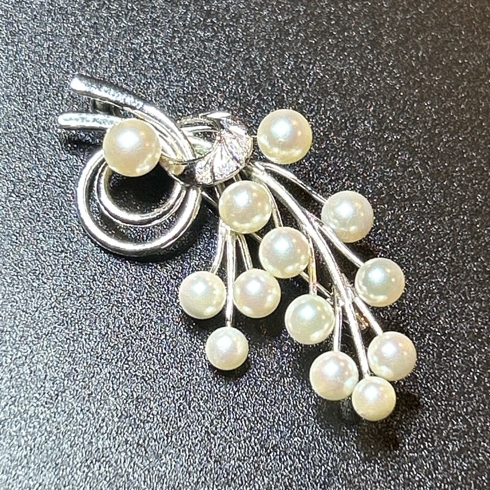 Branch tree vintage Japanese saltwater Akoya cultured pearl brooch sterling